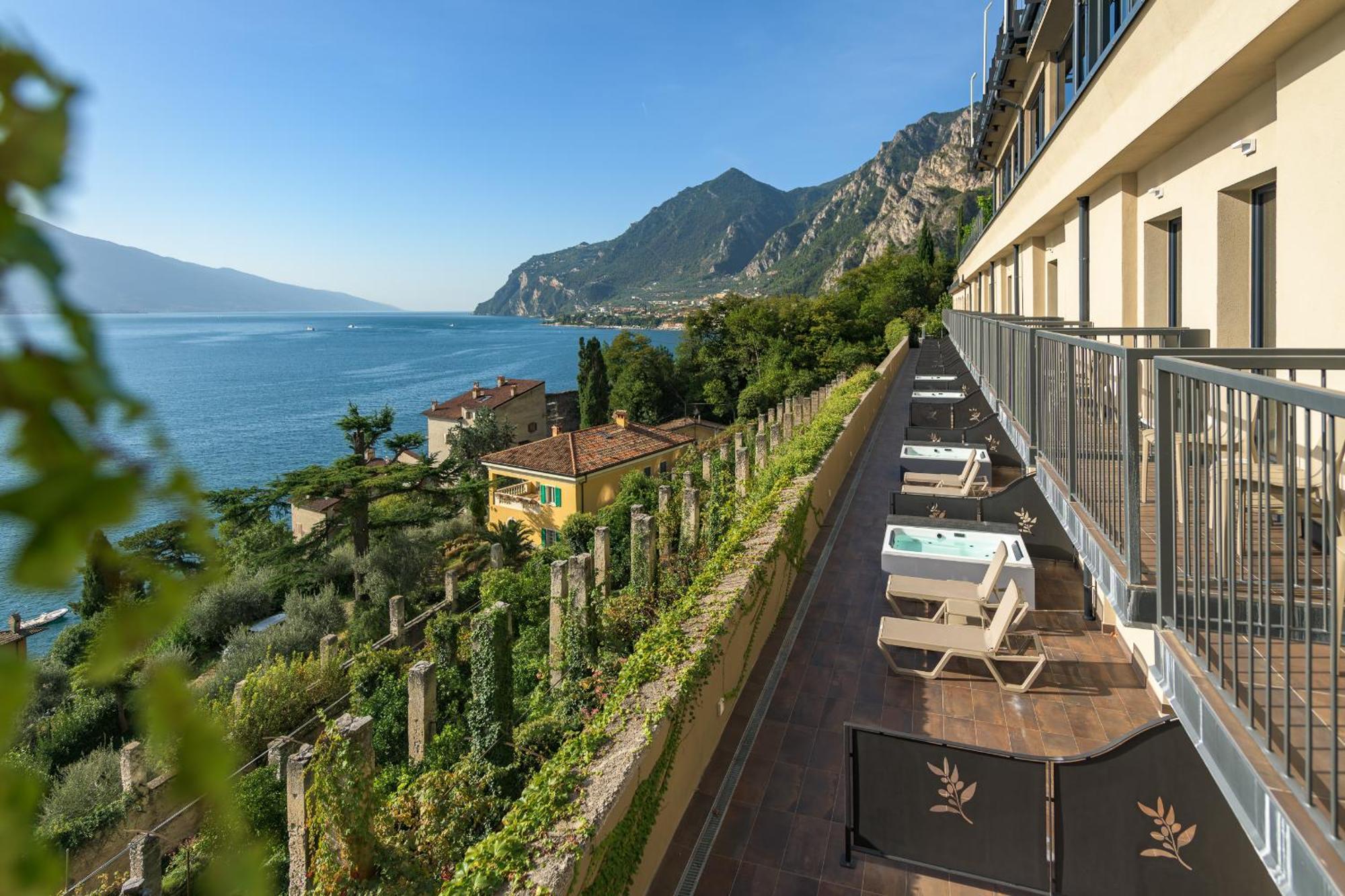 Hotel Villa Dirce Limone sul Garda Exterior foto