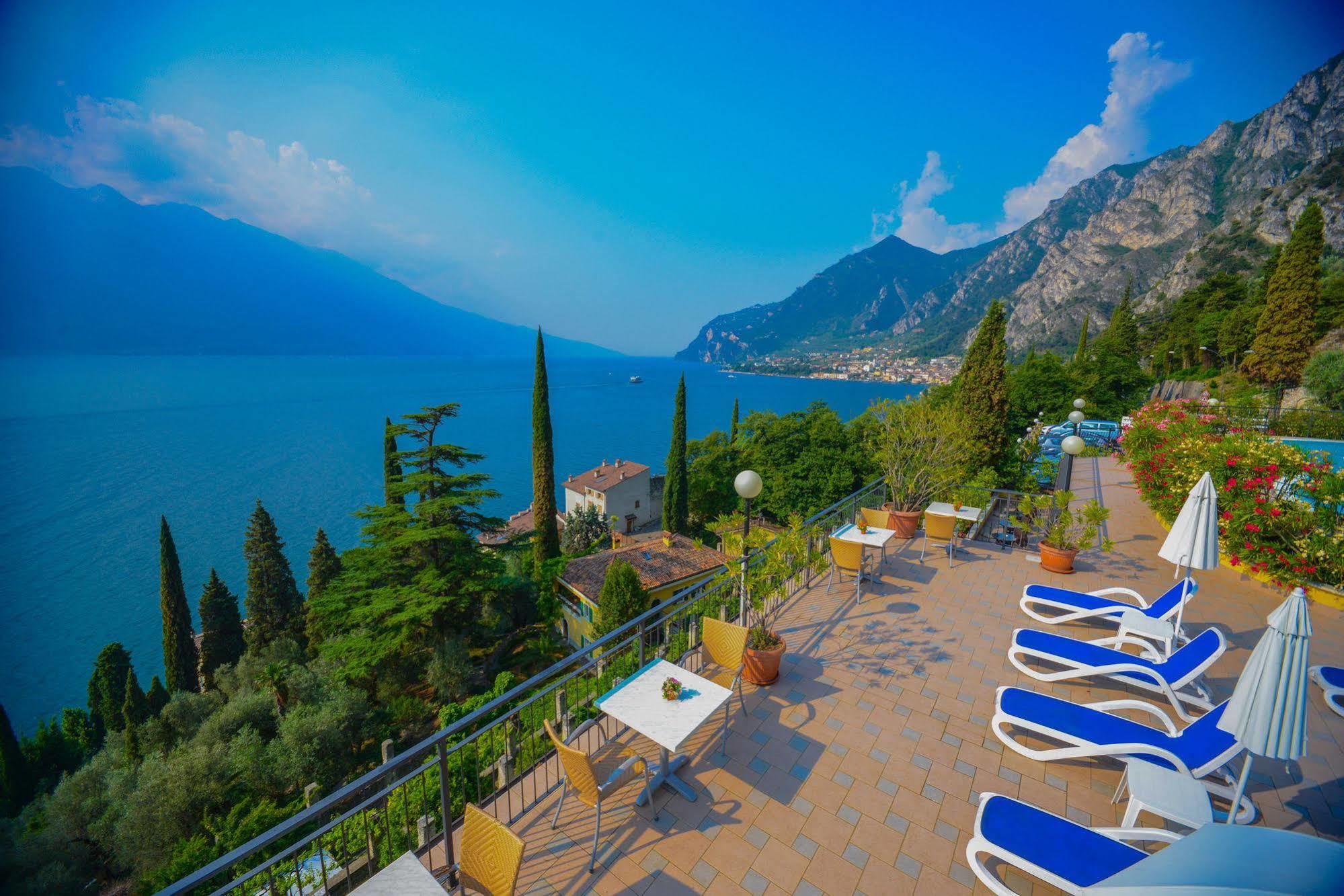 Hotel Villa Dirce Limone sul Garda Exterior foto